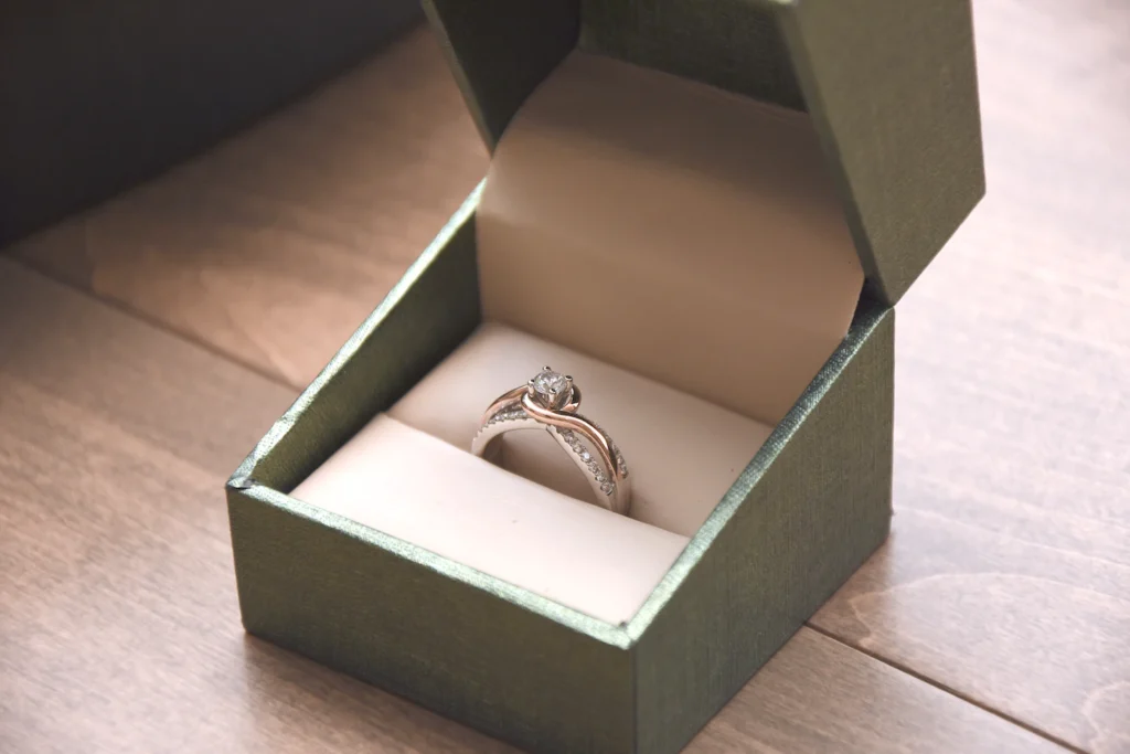 緑の箱の指輪