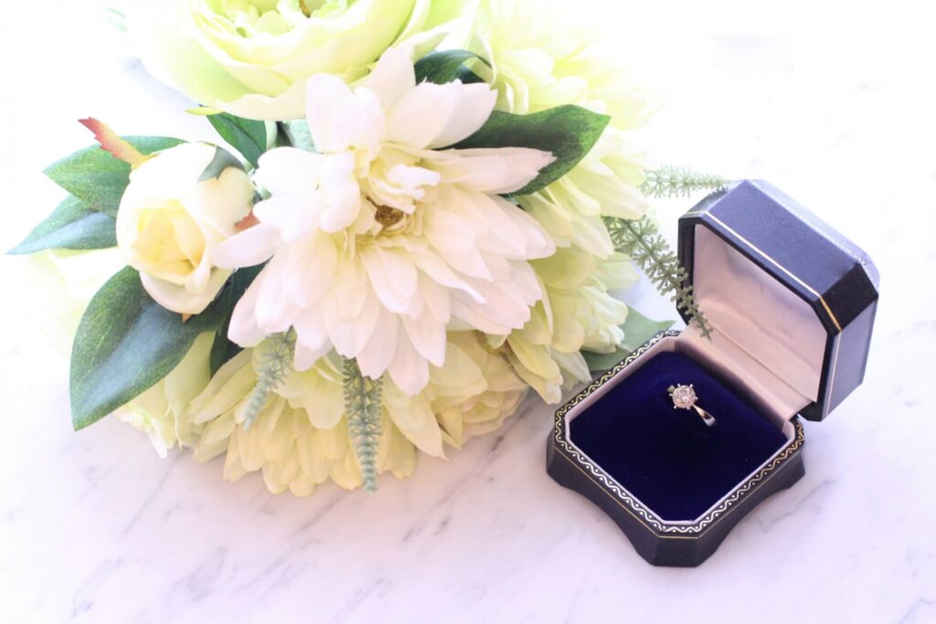 婚約指輪と結婚指輪の素材
