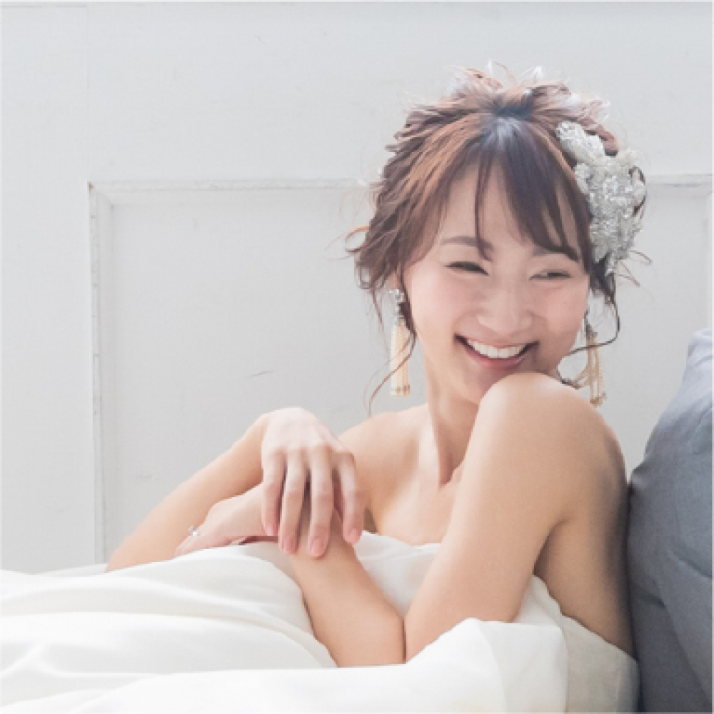 profile_新婦_wi1323.jpg